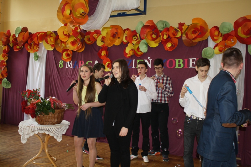 KONCERT Z OKAZJI DNIA KOBIET