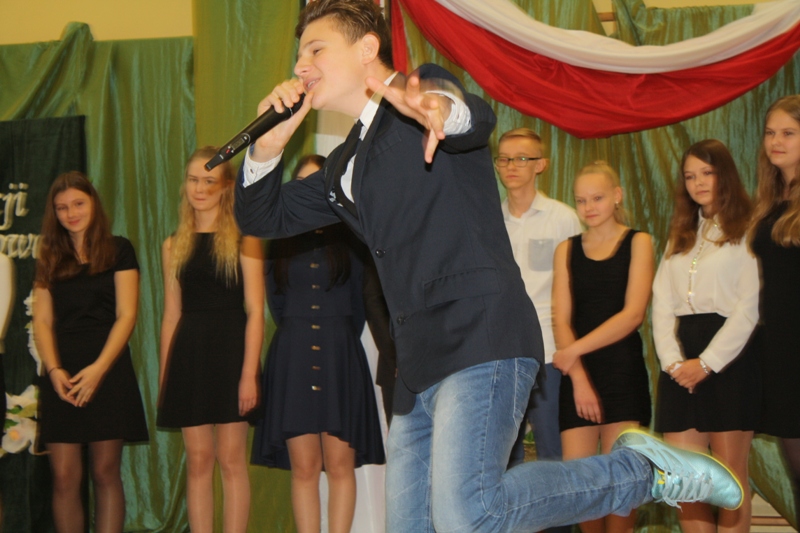 DZIEŃ NAUCZYCIELA W GIMNAZJUM