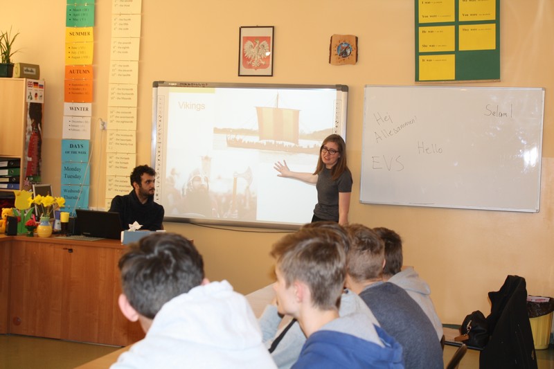 WIZYTA WOLONTARIUSZY Z WŁOCH, TURCJI I DANII