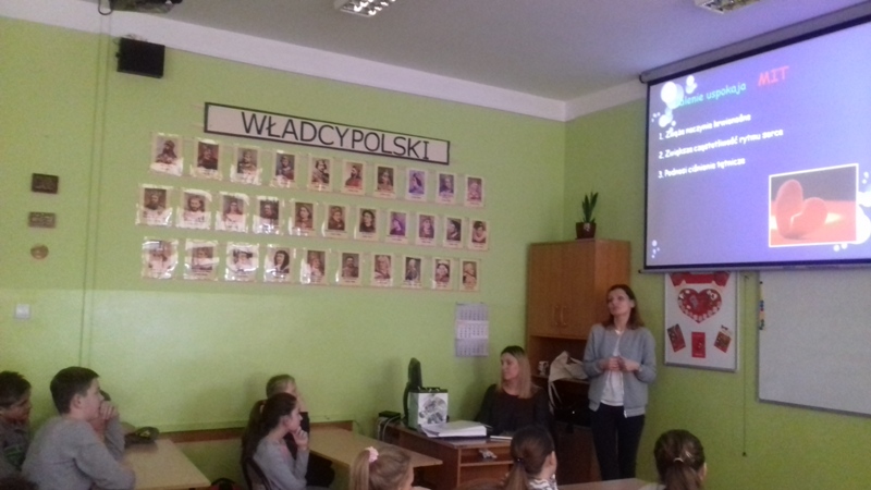 SPOTKANIE UCZNIÓW ZPRACOWNIKAMI POWIATOWEJ STACJI SANITARNO-EPIDEMIOLOGICZNEJ W BUSKU-ZDROJU