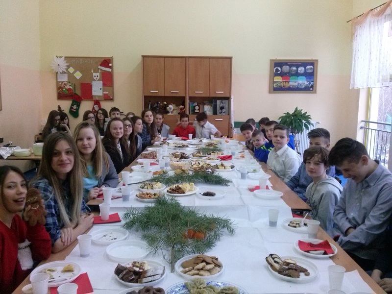 WSPÓLNA WIGILIA KLAS 7a i 7b