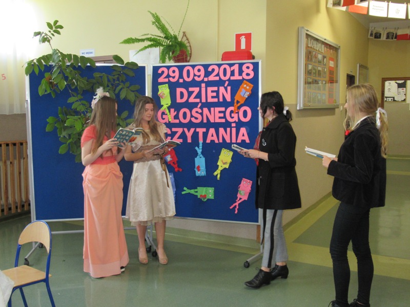 DZIEŃ GŁOŚNEGO CZYTANIA …