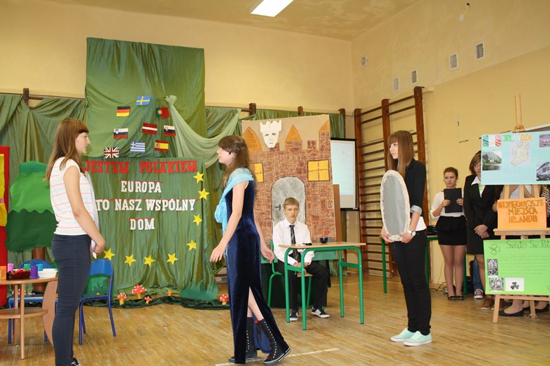 DZIEŃ PROJEKTÓW EDUKACYJNYCH W GIMNAZJUM