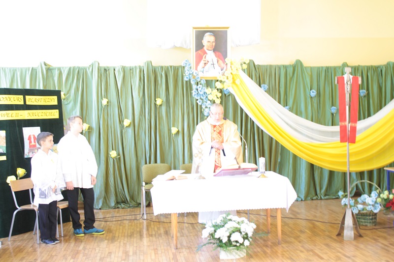 Dzień Patrona Szkoły św.Jana Pawła II w Zbludowicach