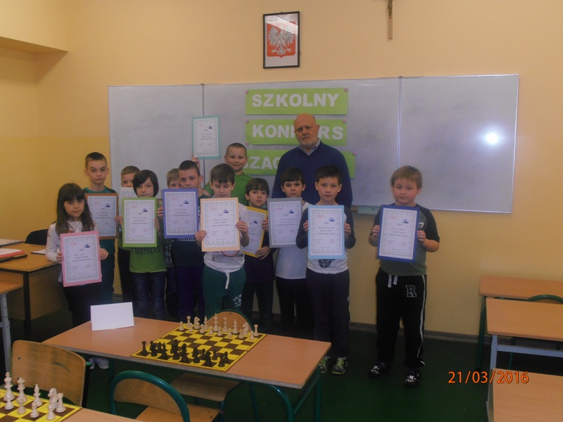 SZKOLNY TURNIEJ SZACHOWY