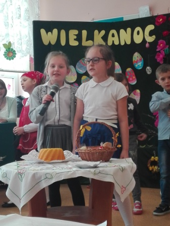 CIEKAWE OPOWIADANIE O TRADYCJACH WIELKANOCNYCH 