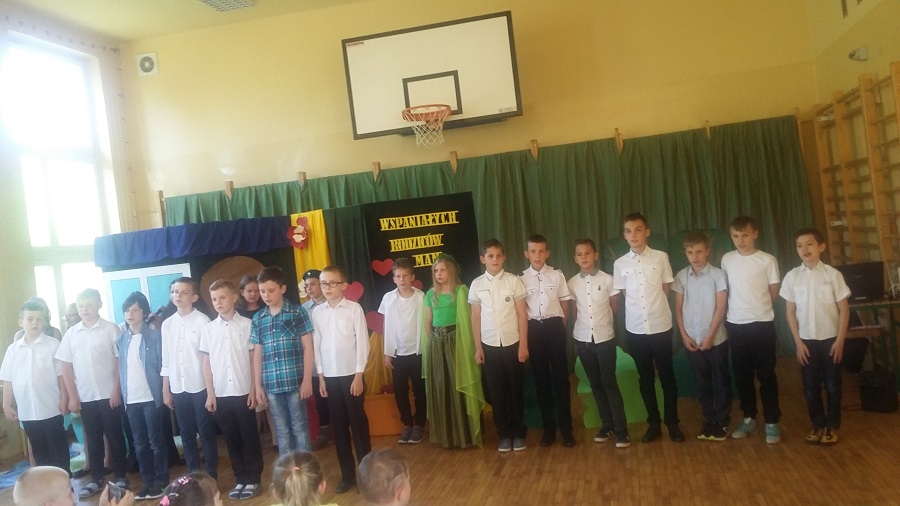 WSPANIAŁYCH RODZICÓW MAM…