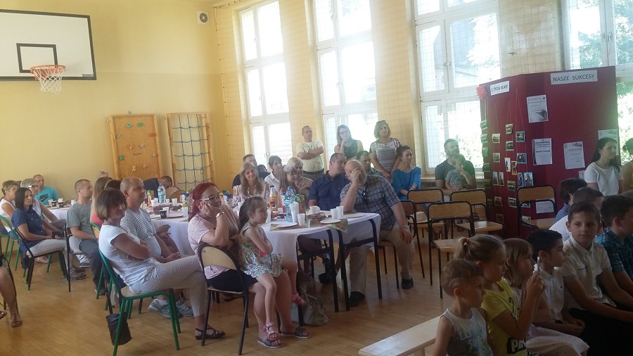 WSPANIAŁYCH RODZICÓW MAM…