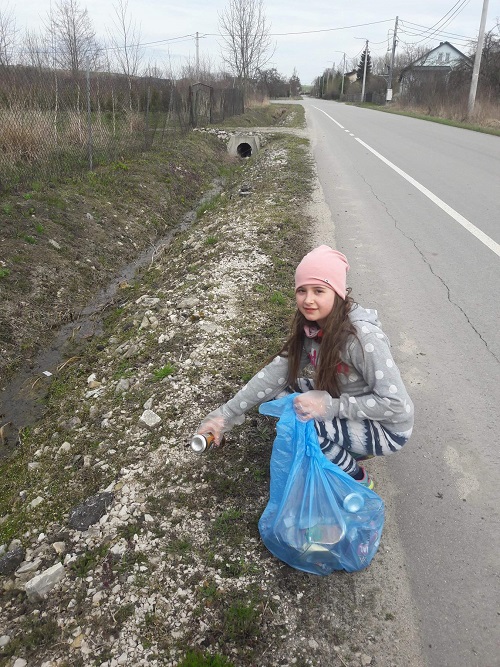 Dzień Ziemi - sprzątamy okolicę