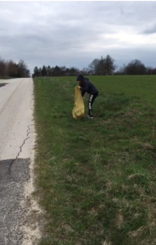 Dzień Ziemi - sprzątamy okolicę