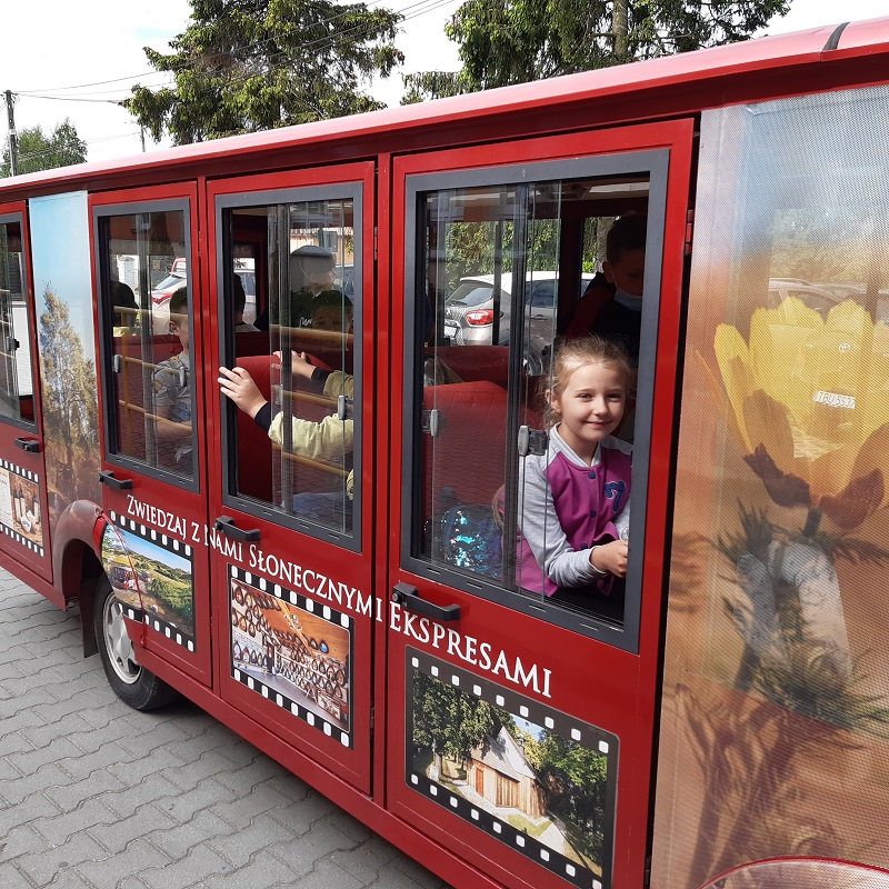 „Słonecznym Expresem” po uroki przyrody