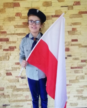 #Szkoła Do Hymnu