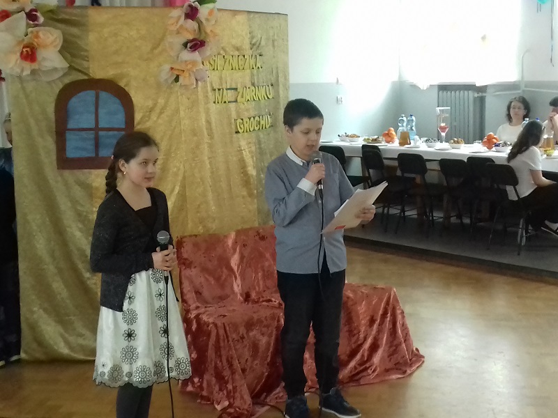 Występ uczniów w OSP w Zbludowicach