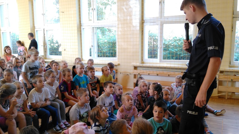 BEZPIECZEŃSTWA TRZEBA SIĘ UCZYĆ 
