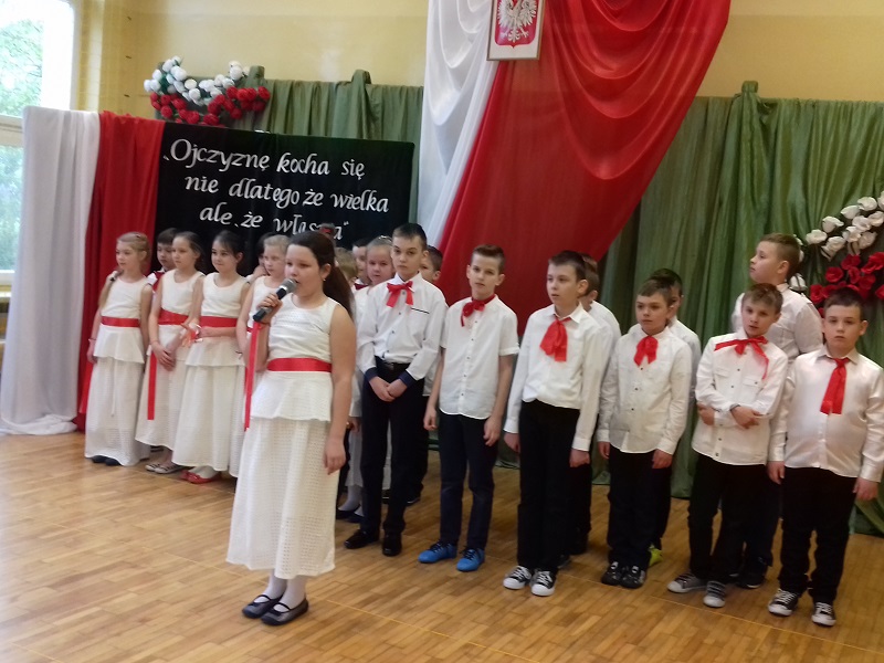 akademia  z okazji uchwalenia Konstytucji 3 Maja