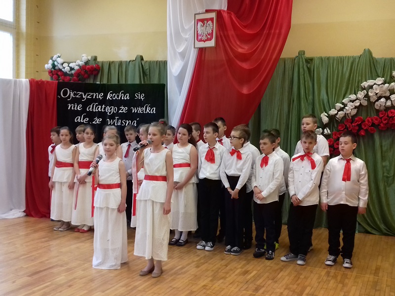 akademia  z okazji uchwalenia Konstytucji 3 Maja