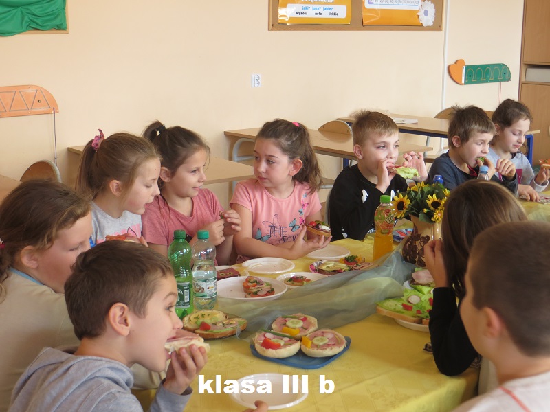 „Śniadanie daje moc”