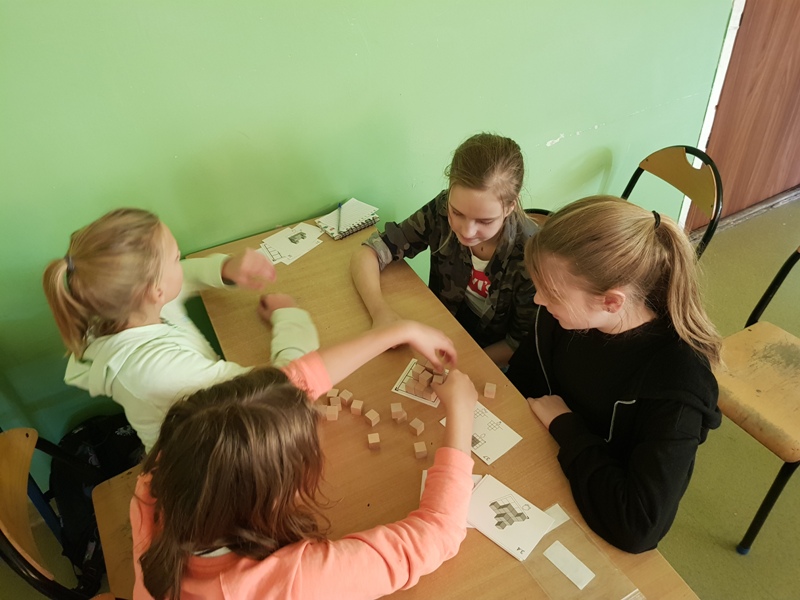 FINAŁ PROJEKTU MBANKU  VII MIEDZYSZKOLNY KONKURS MATEMATYCZNY 