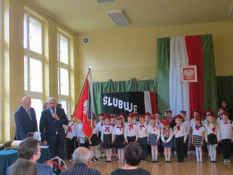 Ślubowanie klas pierwszych