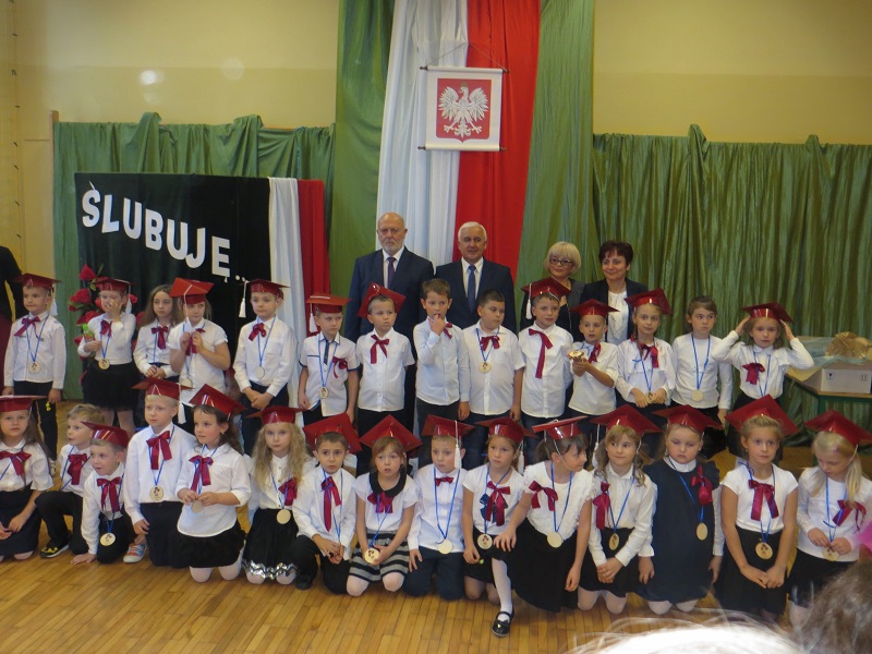 Ślubowanie klas pierwszych
